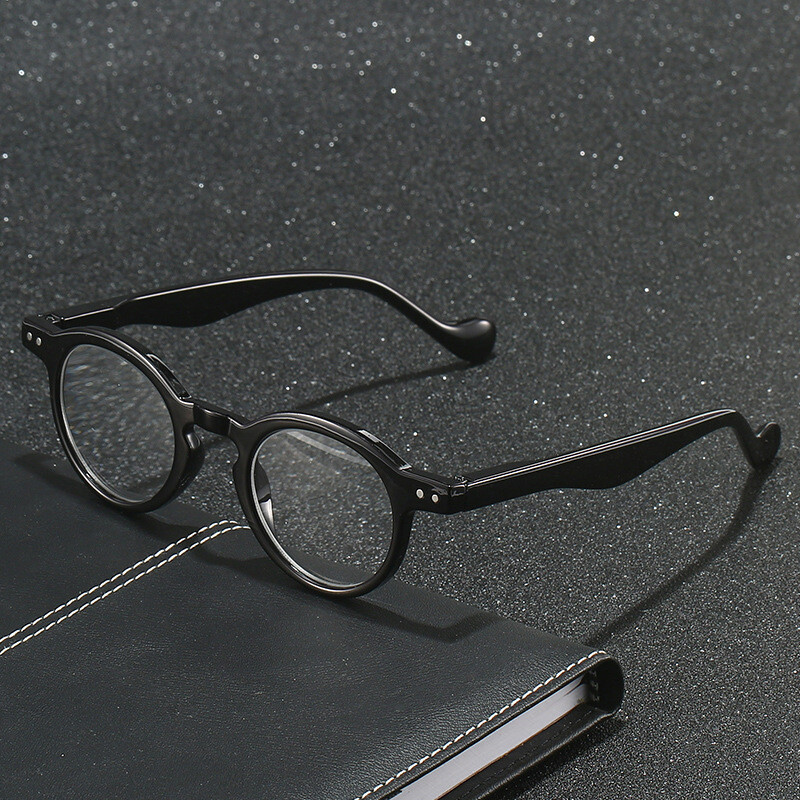 Nove modne HD naočale za čitanje za muškarce i žene, koje mogu koristiti osobe srednje i starije dobi, s opružnim nožicama
