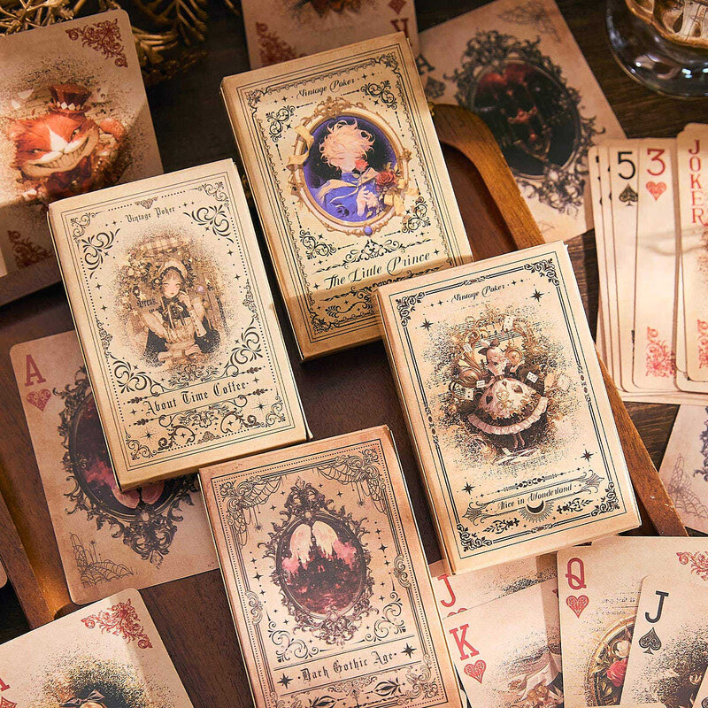 „Zao Mo Retro Poker Brilliant Style CrossBorder Hero Girl Card Paper Puzzle Entertainment Poker Cards“