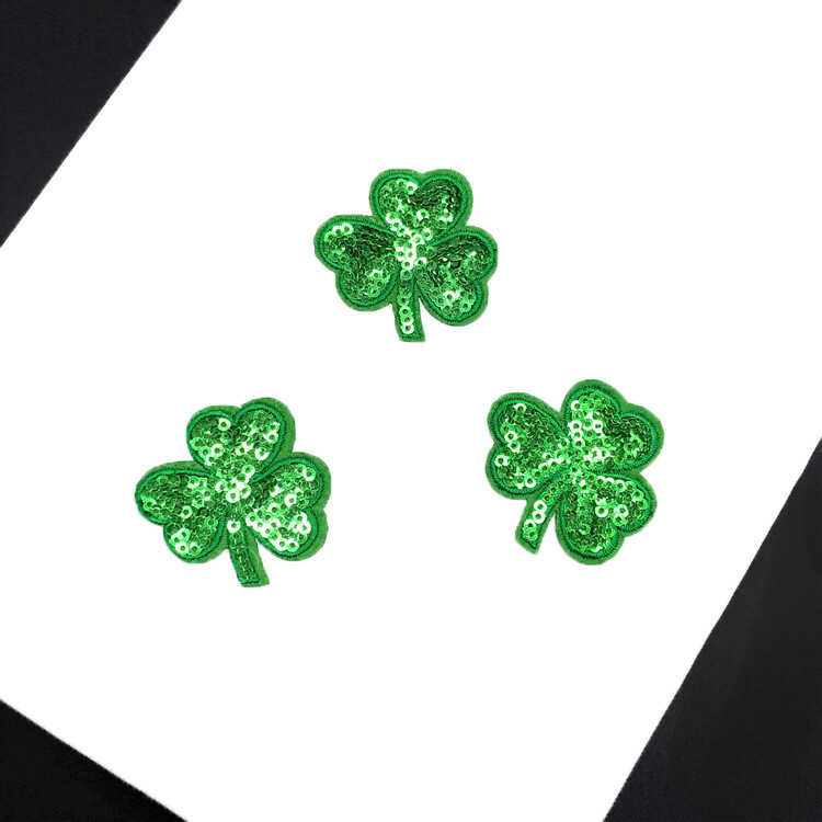 Karikatūrų blizgučių šuniukų siuvinėjimo pleistras drabužiams 10 vnt. Dekoravimo aksesuarų palto modifikavimo dobilų mažas pleistras