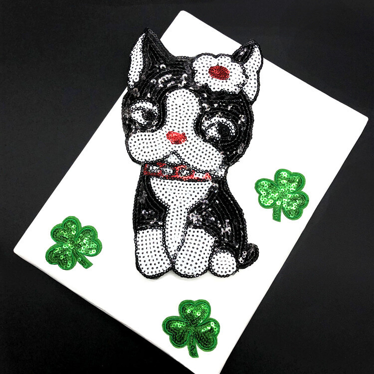 Karikatūrų blizgučių šuniukų siuvinėjimo pleistras drabužiams 10 vnt. Dekoravimo aksesuarų palto modifikavimo dobilų mažas pleistras