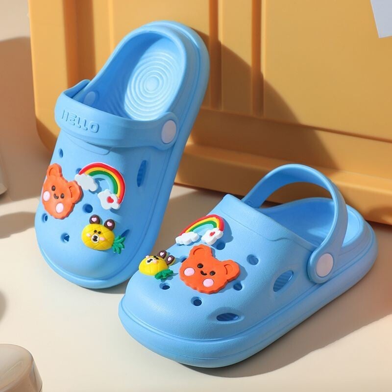 Vaikiški batai su skylute berniukams su animaciniais paveikslėliais, naujos EVA basutės berniukams lauko avėjimui, vasariniai paplūdimio batai urmu