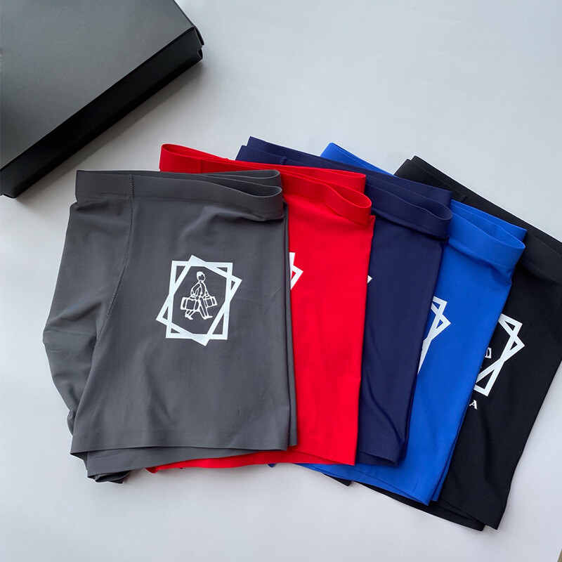 Търговия на едро на мъжко бельо P марка еднокомпонентни тънки дишащи, щадящи кожата, младежки боксерки от ледена коприна, външна търговия