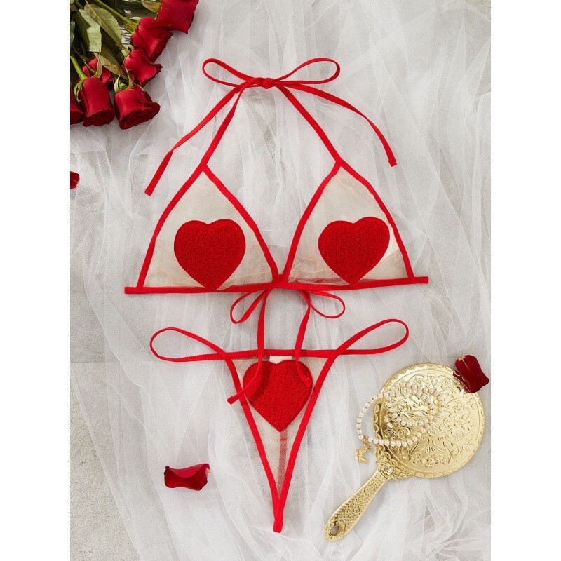 Europsko i američko seksi donje rublje za vanjsku trgovinu s crvenim srcem, tangama u tri točke, ljubavlju, lepršavim naramenicama