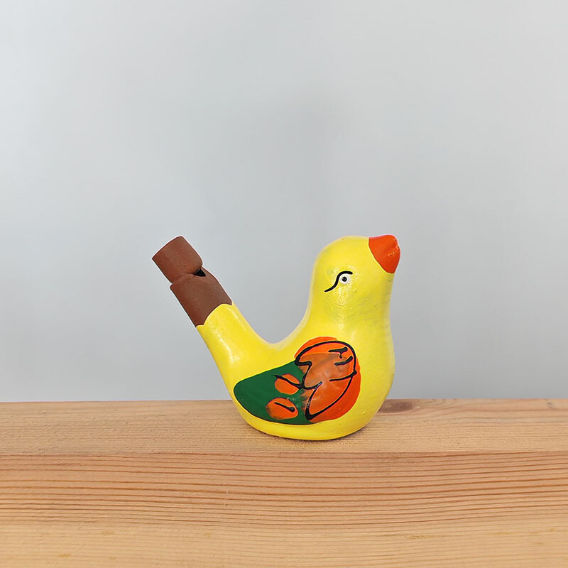 Violetinio smėlio spalvos, rankomis dažytas, paukščio švilpukas, smagus žaislas vaikams, vandens paukščio švilpukas, švilpuko dirželis, keraminis muzikinis paukštis, parduodamas tiesiogiai iš paukščių fabriko