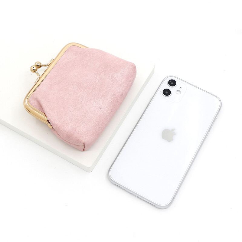 Vintage ehtsast nahast suure mahutavusega rahakott, mini mündikott rauast klambriga, helekuldne serv, kommivärv