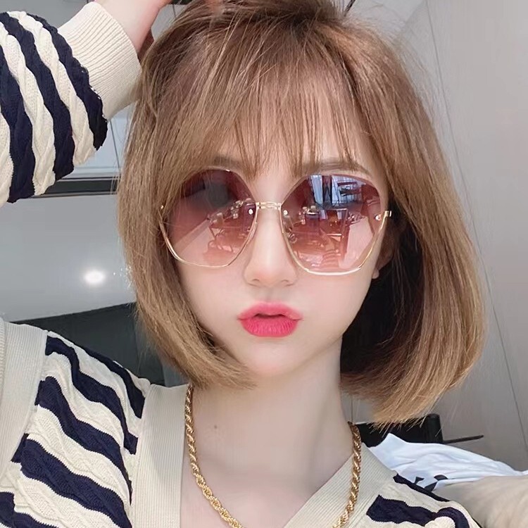 Moteriški akiniai nuo saulės be rėmelių su apkarpytais rėmeliais, 2024 m. nauji madingi netaisyklingo stiliaus akinių rėmeliai, urmu, korėjietiško stiliaus gatvės stiliaus akiniai nuo saulės