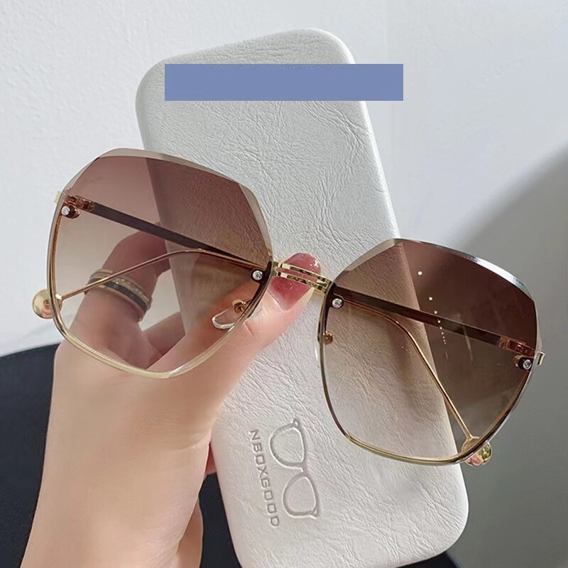 Moteriški akiniai nuo saulės be rėmelių su apkarpytais rėmeliais, 2024 m. nauji madingi netaisyklingo stiliaus akinių rėmeliai, urmu, korėjietiško stiliaus gatvės stiliaus akiniai nuo saulės