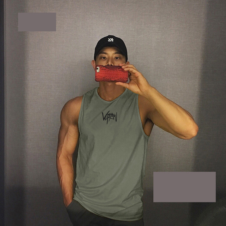 Vasarinė greitai džiūstanti vyriška sportinė liemenė be rankovių, bėgimui, treniruotėms, elastinga, laisvo tinklinio audinio, kvėpuojanti sportinė marškinėliai, madinga