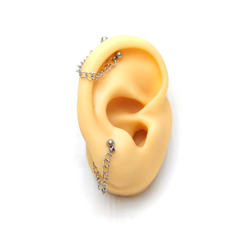 Nerūsējošā tērauda auskari ar piekaramu ķēdīti, jauns stils, moderns dizains, nišas sudraba auskari Honkongas stilā, pīrsinga rotaslietas