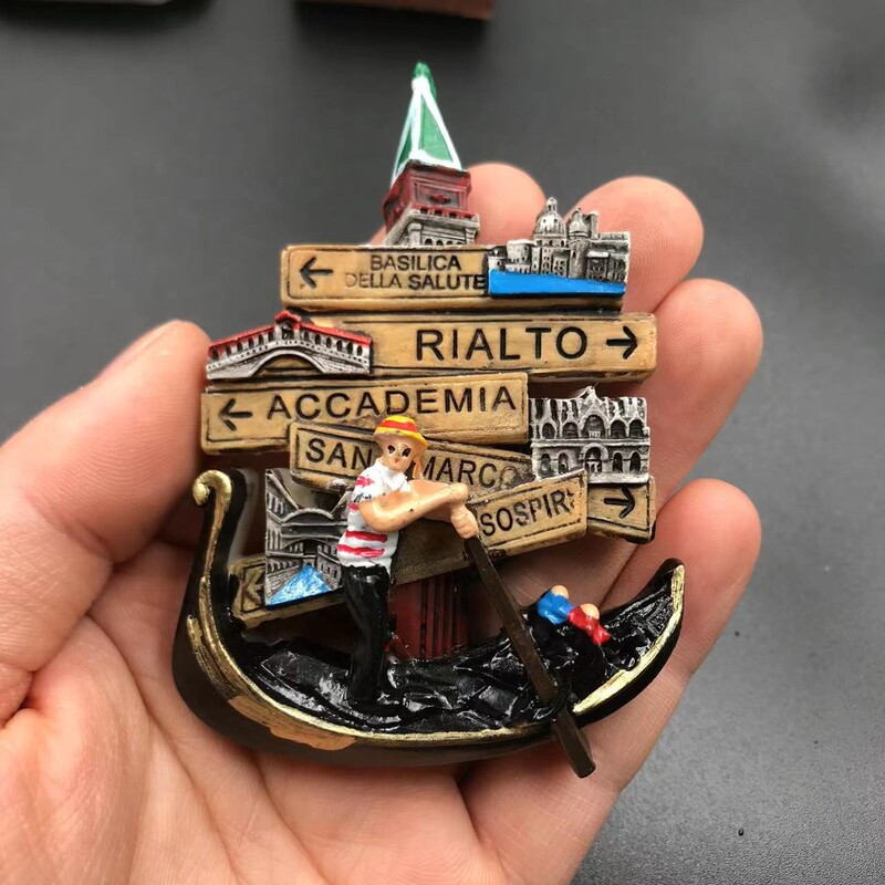 JAV Vašingtonas Vokietija Noišvanšteino pilis Prancūzija Italija Sirija Gegutės laikrodis Magnetinis dervos šaldytuvo magnetas