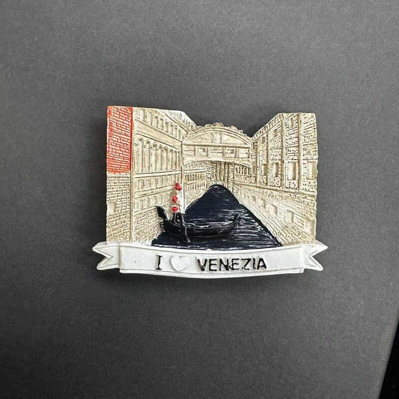 JAV Vašingtonas Vokietija Noišvanšteino pilis Prancūzija Italija Sirija Gegutės laikrodis Magnetinis dervos šaldytuvo magnetas