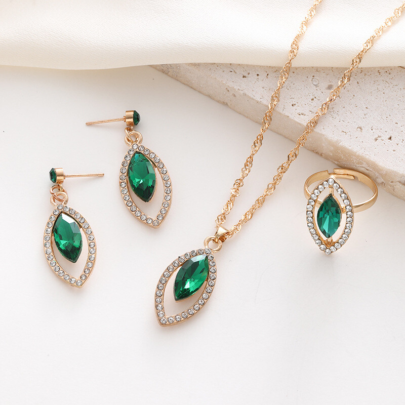 Europos ir Amerikos tarpvalstybiniai nauji mados lengvi prabangūs arklio akių karoliai, deimantiniai auskarai ir prabangūs nišiniai papuošalai