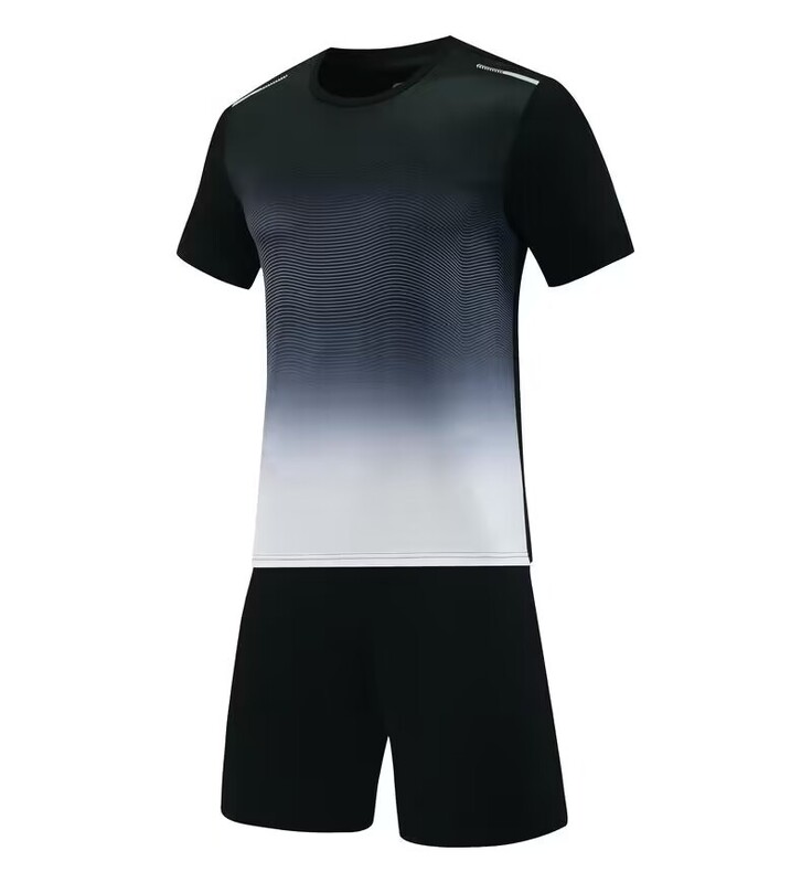 Greitai išparduodamas didmeninis vasarinis studentų kvėpuojantis treniruočių kostiumas, naujo stiliaus suaugusiųjų futbolo kostiumas trumpomis rankovėmis vyrams