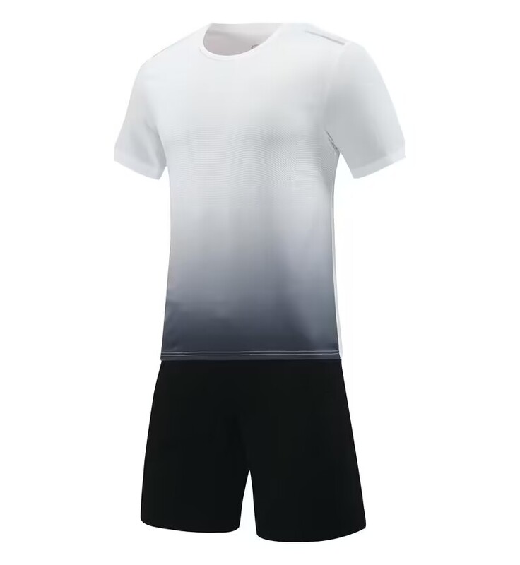 Greitai išparduodamas didmeninis vasarinis studentų kvėpuojantis treniruočių kostiumas, naujo stiliaus suaugusiųjų futbolo kostiumas trumpomis rankovėmis vyrams