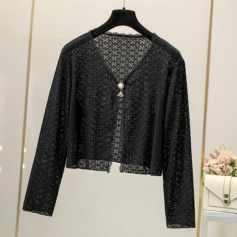 Šilkinis, nuo saulės apsaugantis kardiganas moterims vasarai, derinamas su petnešomis dengtu sijonu, palaidine, trumpa liemene, plonu šaliku.