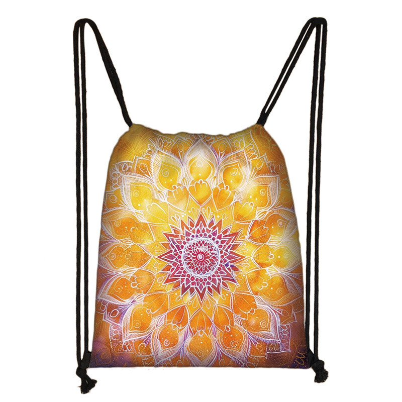 Uus Mandala pingutusnööriga kott Mugav pingutusnööriga õppetundide kott Polüesterist välistingimustes kasutatav hoiukott reisimiseks Tootja allikas