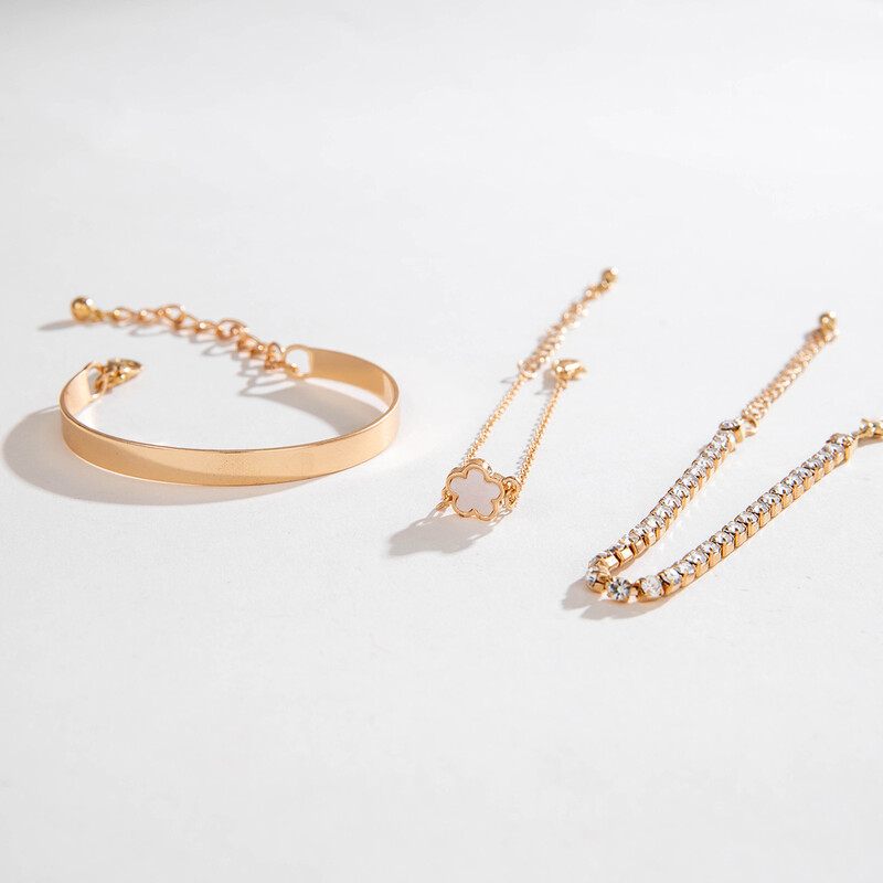 Set od tri dijamantne narukvice s djetelinom s pet listova, moderna aluminijska legura, jednostavni geometrijski glatki set narukvica za žene