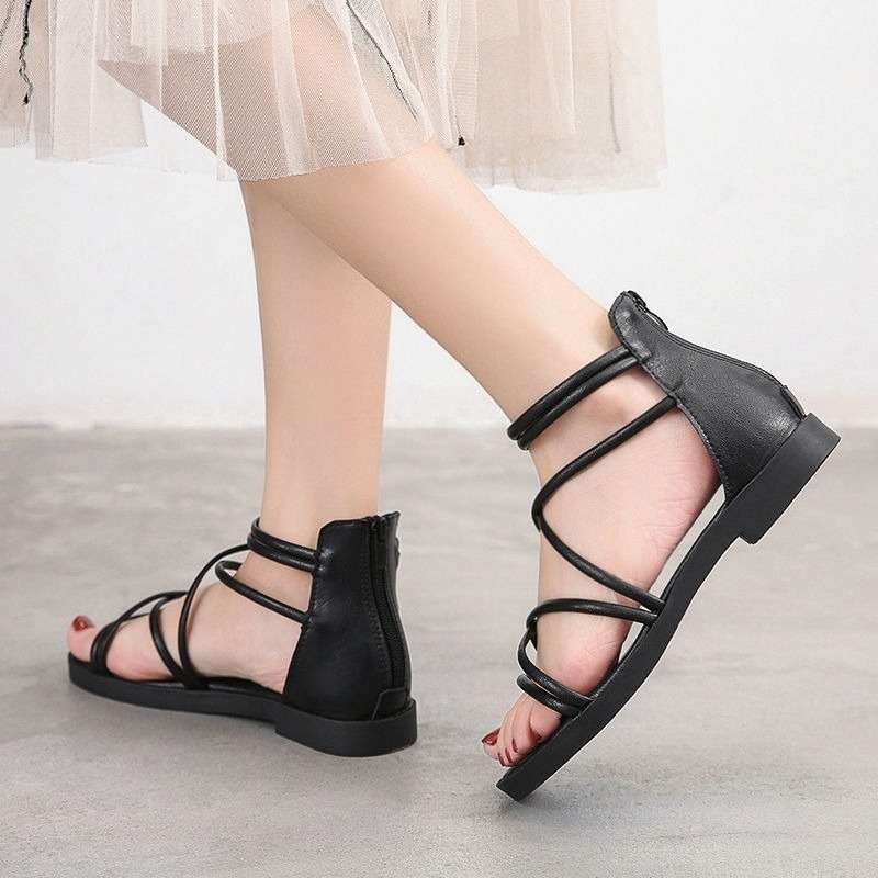 Romiešu sandales, sieviešu vasaras kurpes, universālas, plakanas, studentu, 2025. gads, jauna korejiešu pludmales apavu versija ar siksniņu un feju