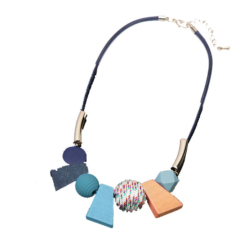 Korejiešu stila jauna pārspīlēta dekoratīva kaklarota ar īsu atslēgas kaula ķēdīti, sieviešu modes kulons, svārku aksesuāri, džempera ķēdītes rotaslietu tendence