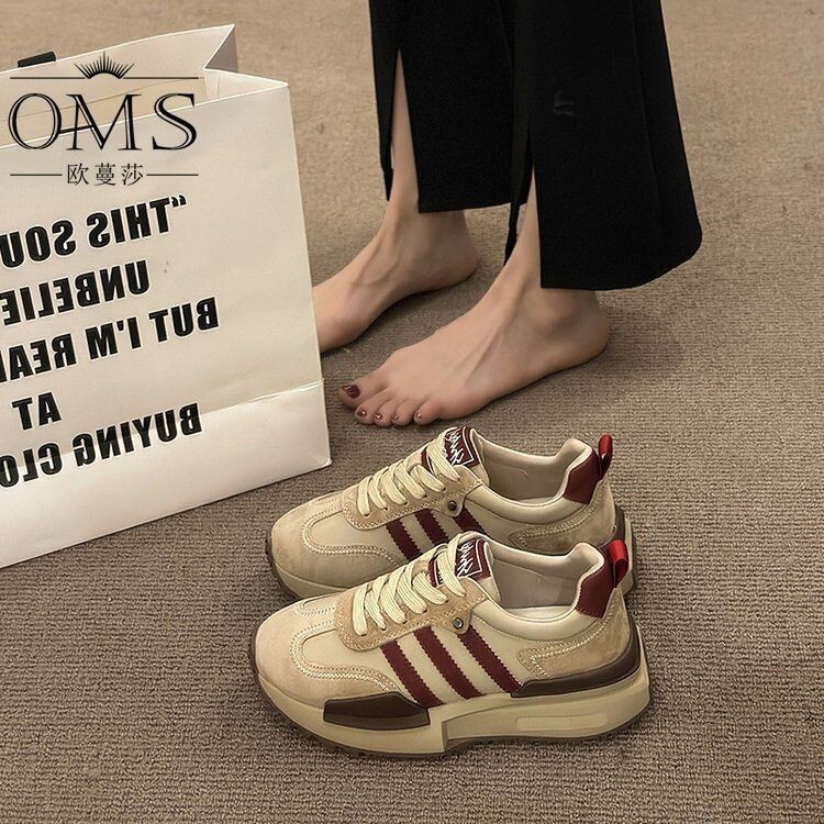 Διασημότητες στο Διαδίκτυο, καυτά παπούτσια με μικρή μέση Forrest Gump, γυναίκες 2023, φθινόπωρο, νέα casual, ευέλικτα παπούτσια σε στυλ Χονγκ Κονγκ με χοντρό πάτο, ανυψωτικό κάτω μέρος