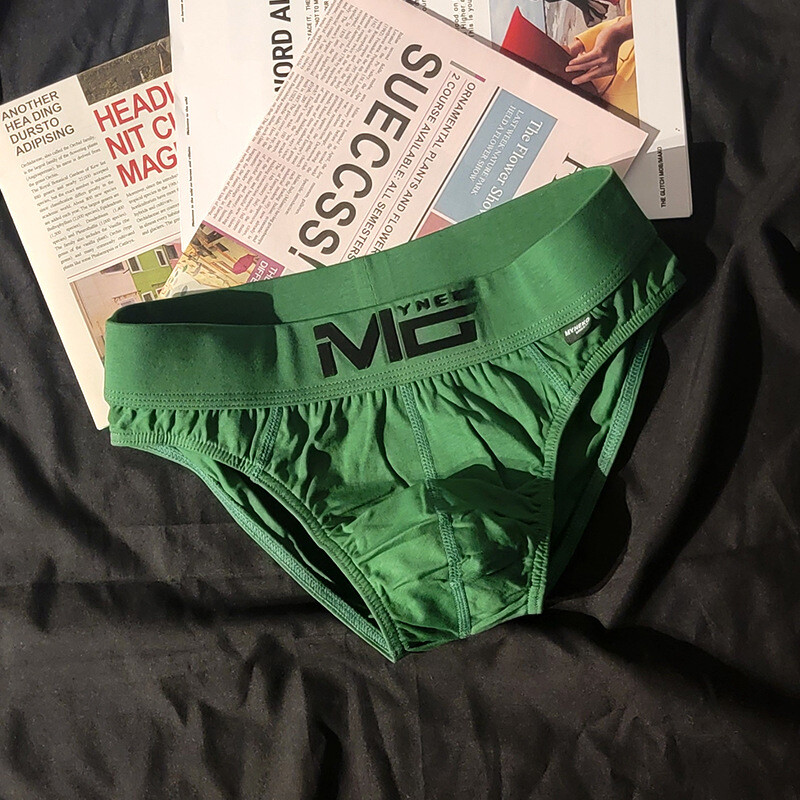 2025. aasta uued meeste puhtast puuvillast aluspesu, hingavad aluspüksid, kaunid seksikad lühikesed püksid, madala vöökohaga noorte sukkpüksid