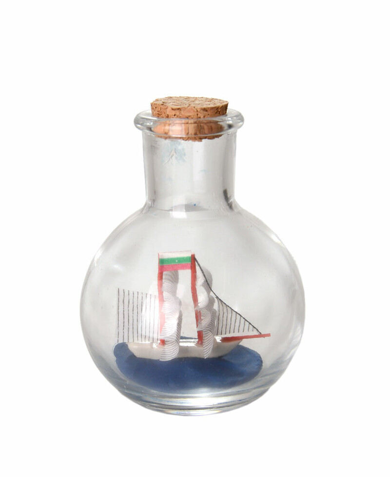 Кораб в бутилка, Стъклен, 9х7 см