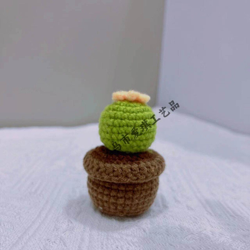 Crin din vale tricotat manual din fire, ghiveci mic pentru mașină, decor, simulare, decor creativ pentru casă, birou, flori uscate