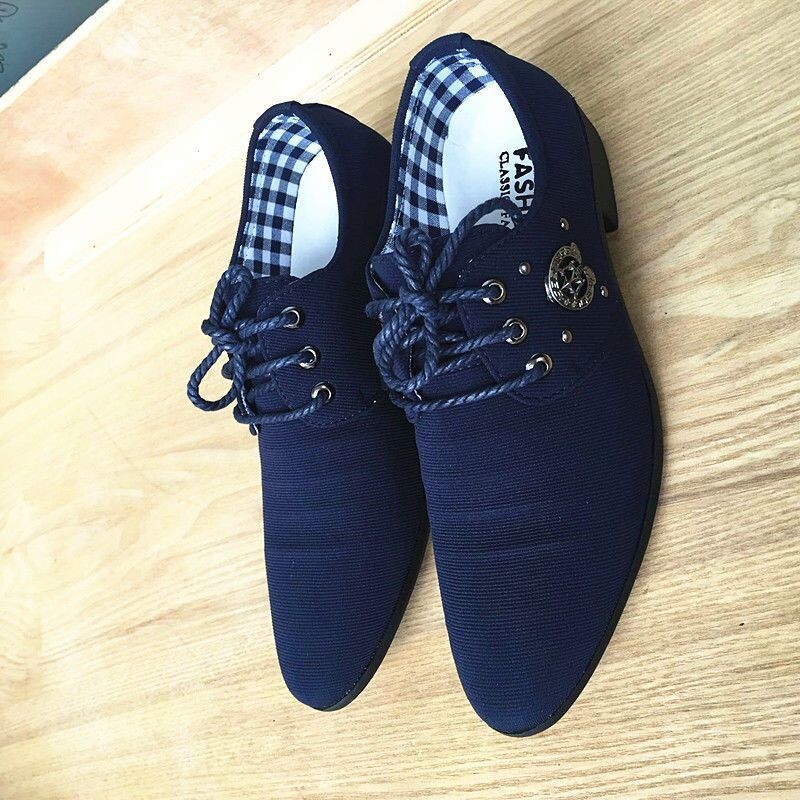 Proljetne i jesenske britanske mladenačke korejske moderne muške cipele lagane poslovne ležerne muške kožne cipele od prozračnog platna