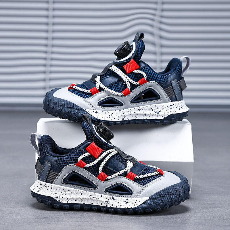 Детски спортни обувки за момчета, обувки с куха катарама, зимен стил 2025, нови леки, дишащи, неплъзгащи се детски спортни обувки