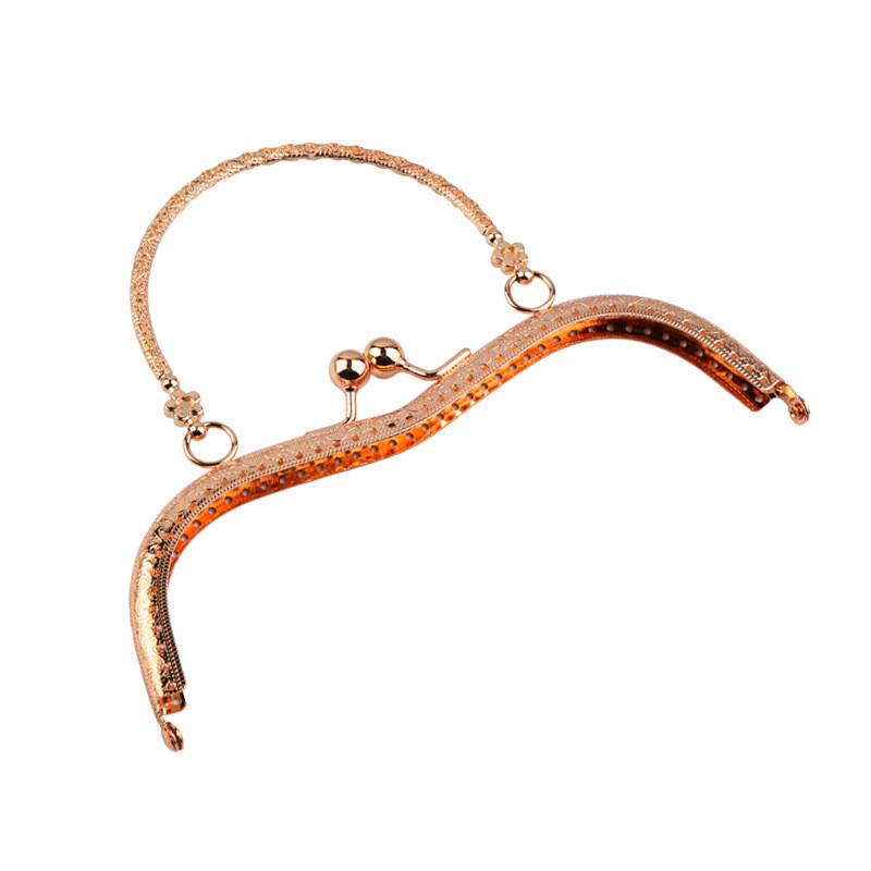 19 cm ilgio penkių spalvų M formos raižyta auksinė rankinės rankena, drakono ir fenikso aksesuarai, nėriniuota rankena su auksine rankena