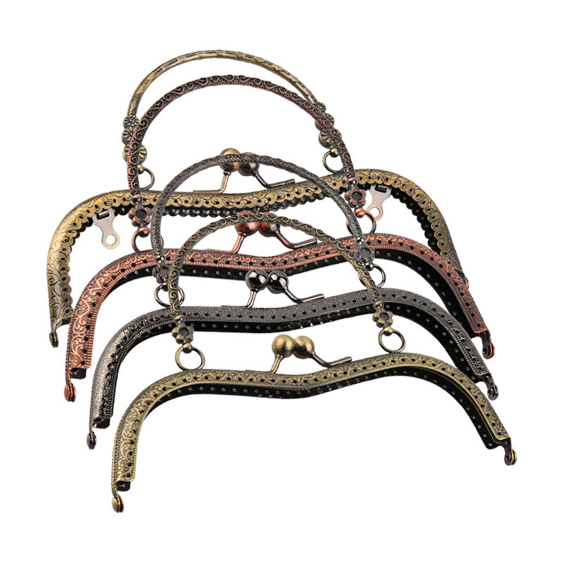 19 cm ilgio penkių spalvų M formos raižyta auksinė rankinės rankena, drakono ir fenikso aksesuarai, nėriniuota rankena su auksine rankena