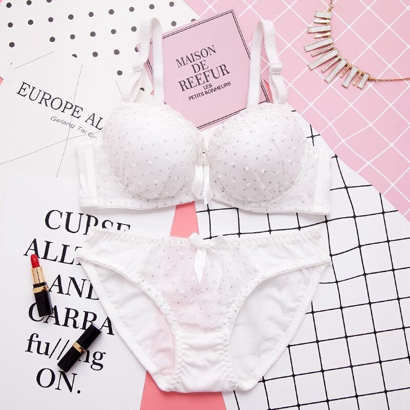 Комплект бельо за момичета от японски стил, тънък, малък сутиен с повдигащ механизъм в корейски стил, за ученици от прогимназията, гимназията и колежани