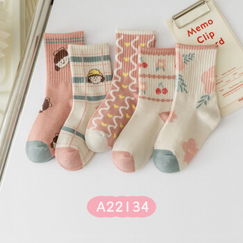 Vaikiškos kojinės rudeniui ir žiemai, naujos mielos medvilninės kojinės su animacinių filmukų personažais, vidutinio ilgio, berniukams ir mergaitėms nuo 1 iki 15 metų, kūdikiams skirtos kojinės princesės stiliaus