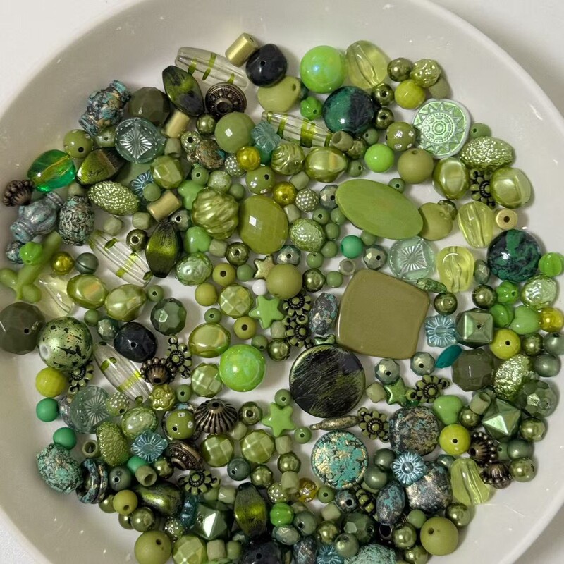 Bohēmiska stila pērlīšu materiāli, pārrobežu, karsti pārdodamas, pašdarinātas, kaklarotas, matadatas, apģērbi, ainavu veidošana, augstas kvalitātes, pašdarinātas