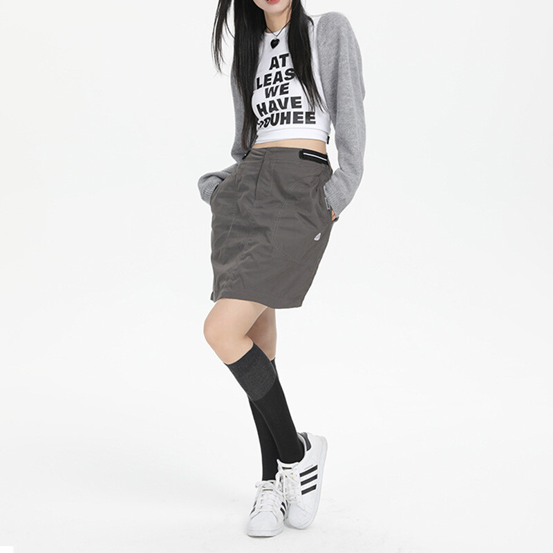 Odvojiva američka retro radna suknja za žene, jesen 2023., novo, visoki struk, uska kratka suknja s A-krojem i bokovima