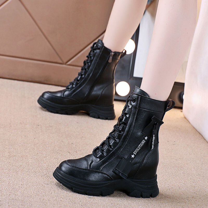 Internetikuulsuste õhukesed Martini saapad pisikestele naistele, uued talvised lühikesed saapad, mis suurendavad kõrgust, universaalsed kevad- ja sügissaapad paksu tallaga