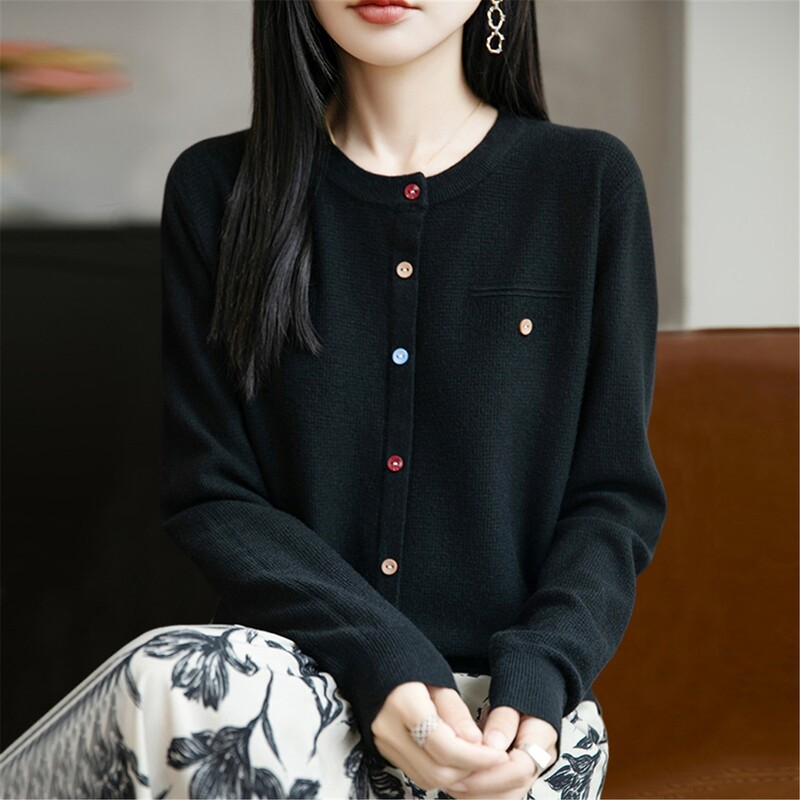 Korėjietiško stiliaus, subtilaus stiliaus, spalvingas megztas kardiganas su sagomis, moteriškas ankstyvo rudens, laisvas, lieknas, apvaliu kaklu ir ilgomis rankovėmis, populiariausia mamoms.