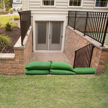 Rūpnīcas tiešā piegāde pāri robežām, garie smilšu maisi plūdu kontrolei, smilšu maisi īpašumiem, publisko garāžu kāpnes, smilšu maisi plūdu kontrolei