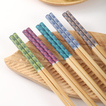 Aukštos kokybės bambuko lazdelės, 5 poros, buitinės, natūralios, buitinės, medžio masyvo lazdelės, neslystančios, atsparios pelėsiui, atsparios aukštai temperatūrai, naujos, nedažytos bambuko lazdelės, stalo įrankiai