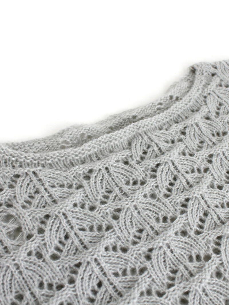 Väliskaubandus üle piiride Euroopa ja Ameerika tootjate poolt, ühe õlaga kampsun, õõnes, lahtine, moodne kootud kampsun, kevad, sügis, talv