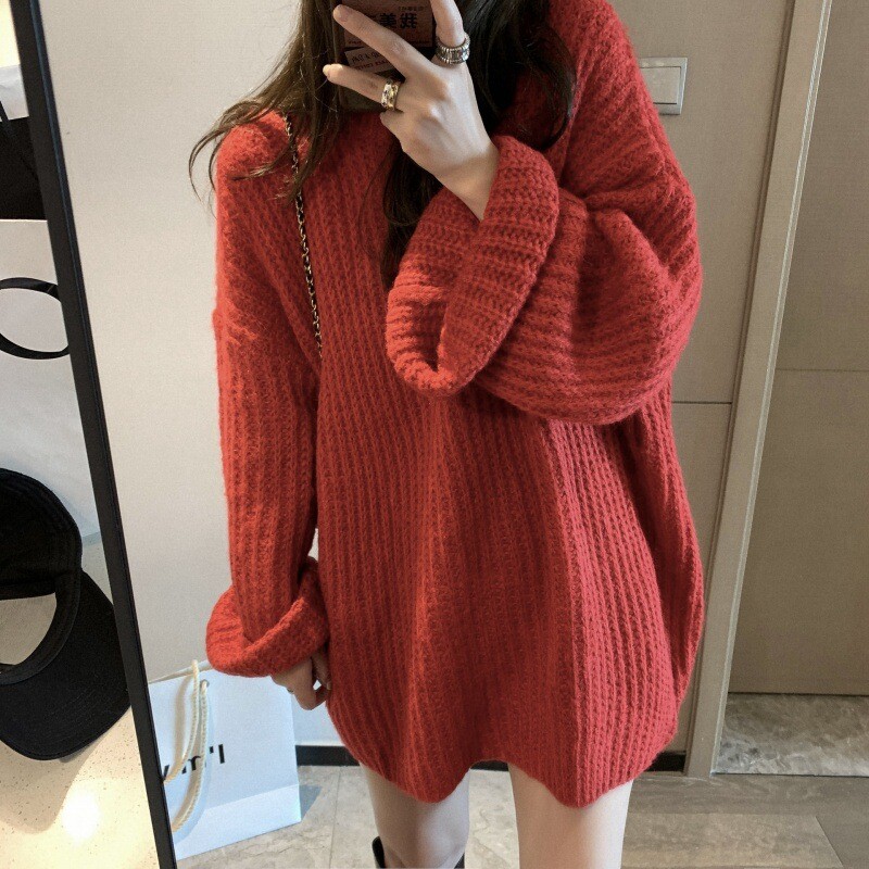 Naiste laiade varrukatega kampsun, keskmise pikkusega, ühevärviline, veekindlate varrukatega, kootud kampsun paksust nõelvillast.