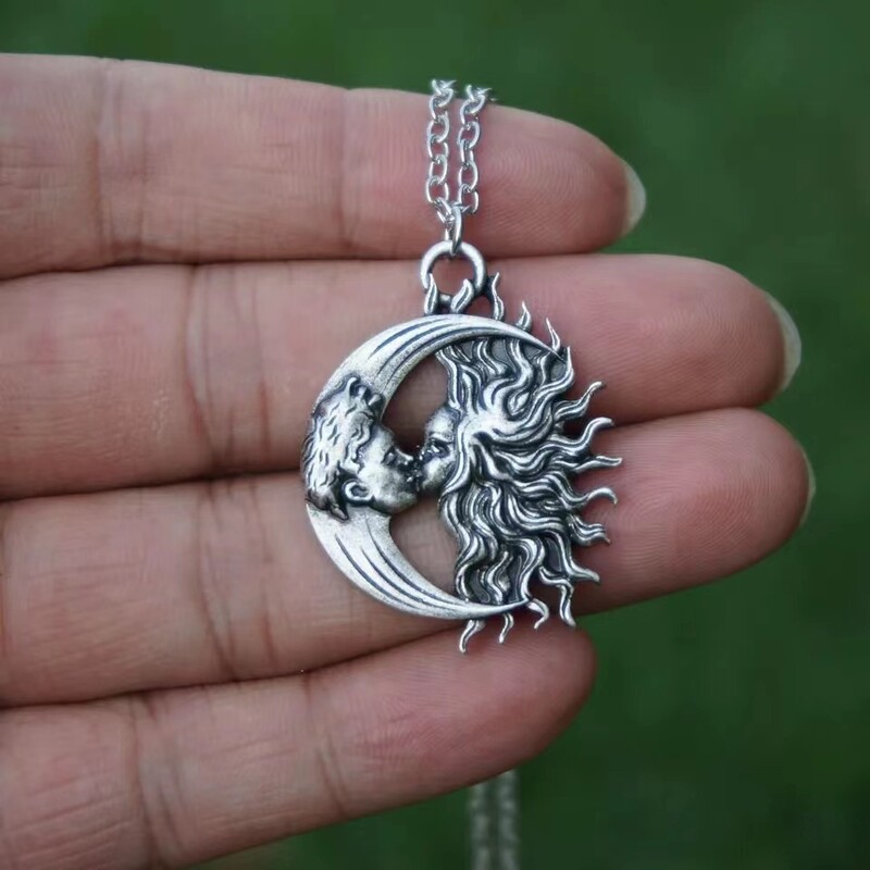 Europietiškas ir amerikietiškas tarptautinis retro stiliaus saulės ir mėnulio bučinio vėrinys, mados asmenybė, Valentino dienos dovana