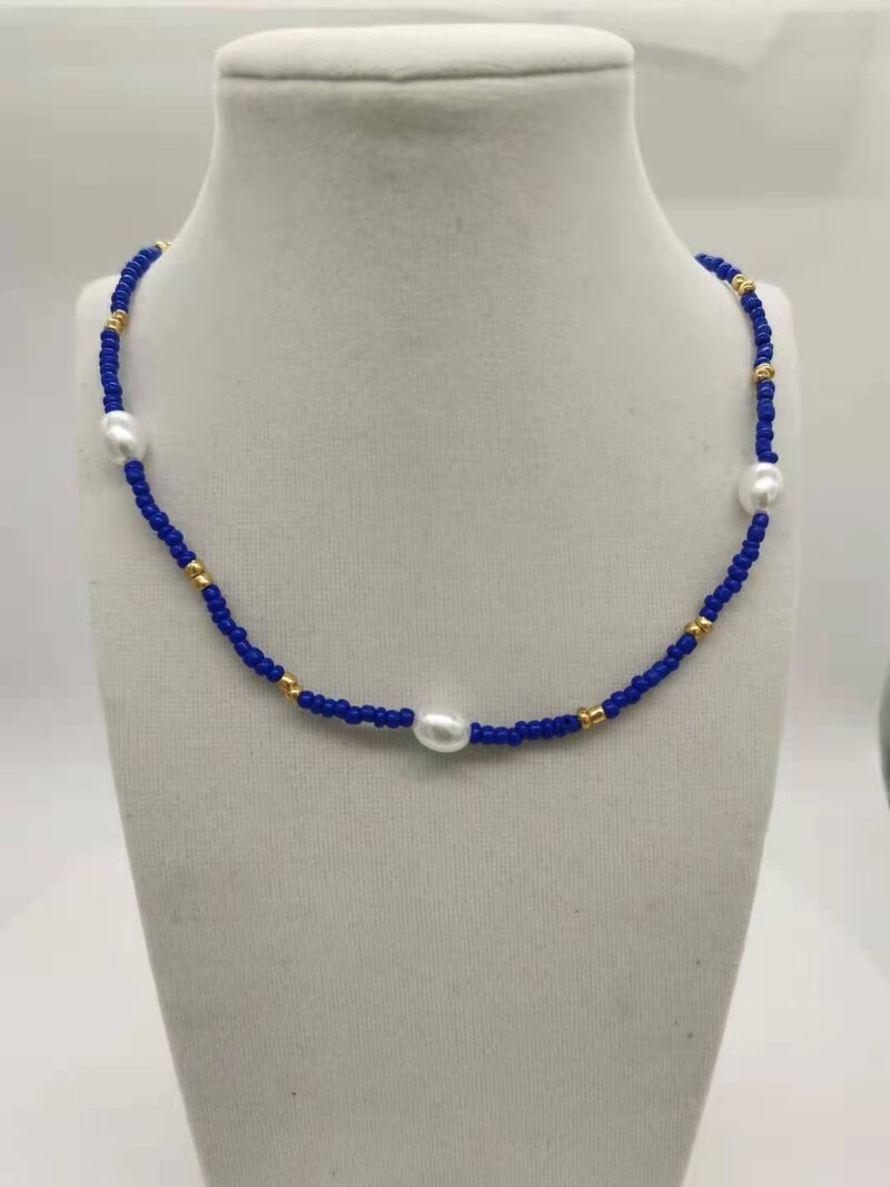 Rīsu pērlīšu kaklarota Pērļu kaklarota Rīsu pērlīšu kaklarota Eiropas un Amerikas stila pērļu kaklarota ar pērlēm un rīsu pērlītēm 45 cm