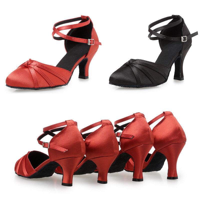 2022. gada jaunā stila baotou latīņu deju kurpes sievietēm ar 6 cm papēdi, paredzētas pieaugušajiem, profesionālām deju kurpēm ar mīkstu zoli, modernām deju kurpēm ar kvadrātveida balles dejām.