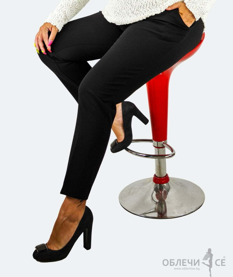 Дамски панталон в голям размер /черен/