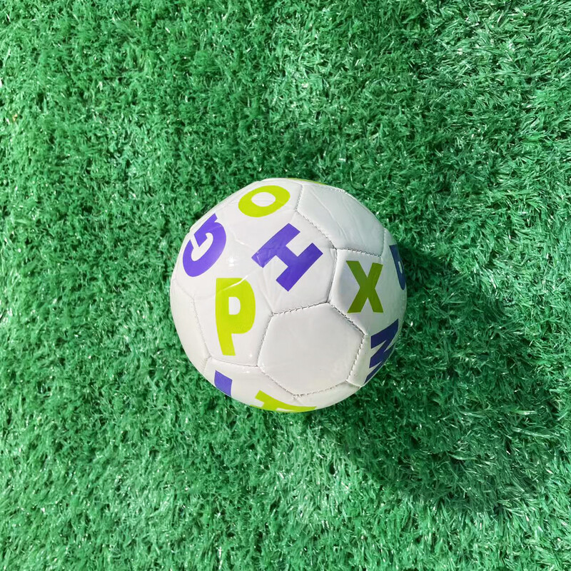 Futbola bumba ar burtciparu kodu 15 cm pārrobežu lietošanai Nr. 2, sabiezināta mašīnšūta futbola bumba, bērnu futbola rotaļlieta treniņiem un sacensībām, nakts tirgus stends