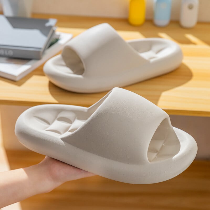 Női EVA masszázsszandál, nyári otthoni hétköznapi papucs puha talppal, csúszásgátló, egyszínű, "felhőkön járó" érzettel, nagykereskedelemben pároknak.