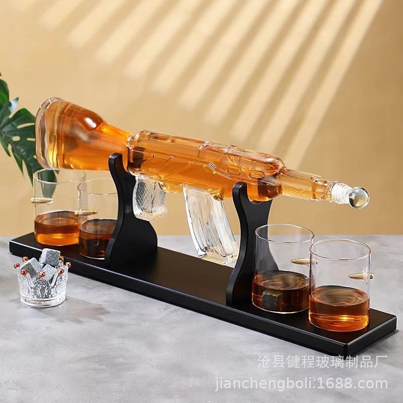 Декантер за вино с форма на череп, креативен кристален стъклен декантер за домашна употреба, луксозен и висок клас.