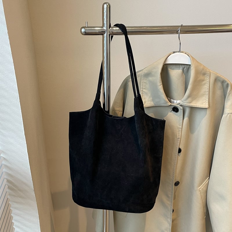 Sieviešu jaunā 2025. gada rudens/ziemas matētā zamšādas soma, plecu soma, paduses soma, liela ietilpība.