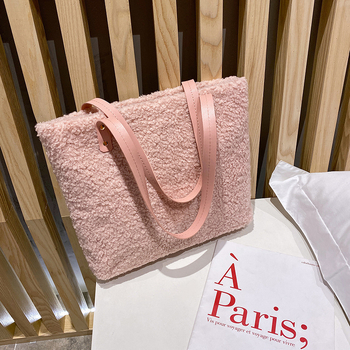 Sieviešu rokassoma, Eiropas un Amerikas stilā, rotaļu lācīša plīša soma, moderna un stilīga plecu soma, liela ietilpība, jauka kosmētikas soma